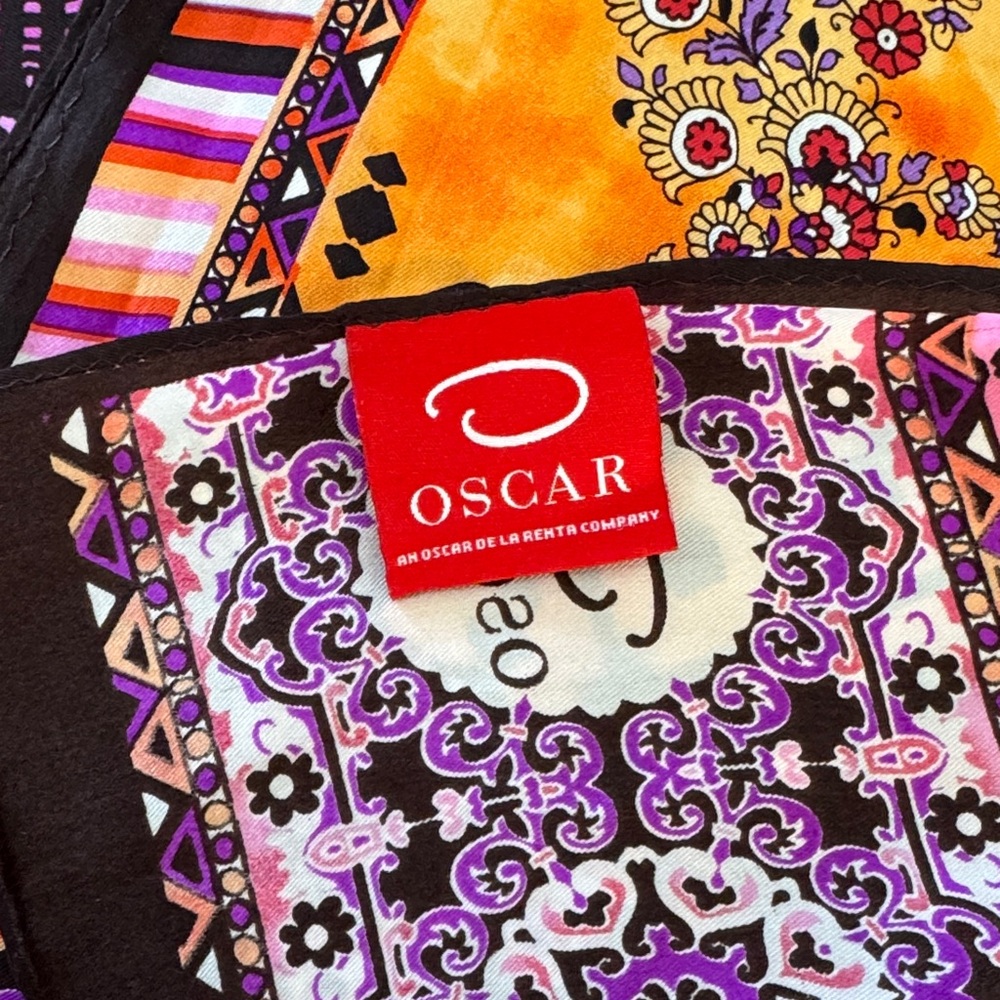 Oscar de la Renta Tote & Silk Scarf - Picture 14 of 15